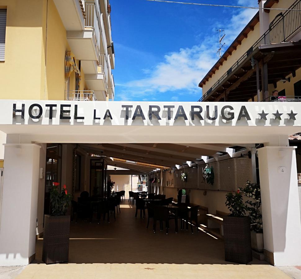 Hotel La Tartaruga Roseto Degli Abruzzi Bagian luar foto